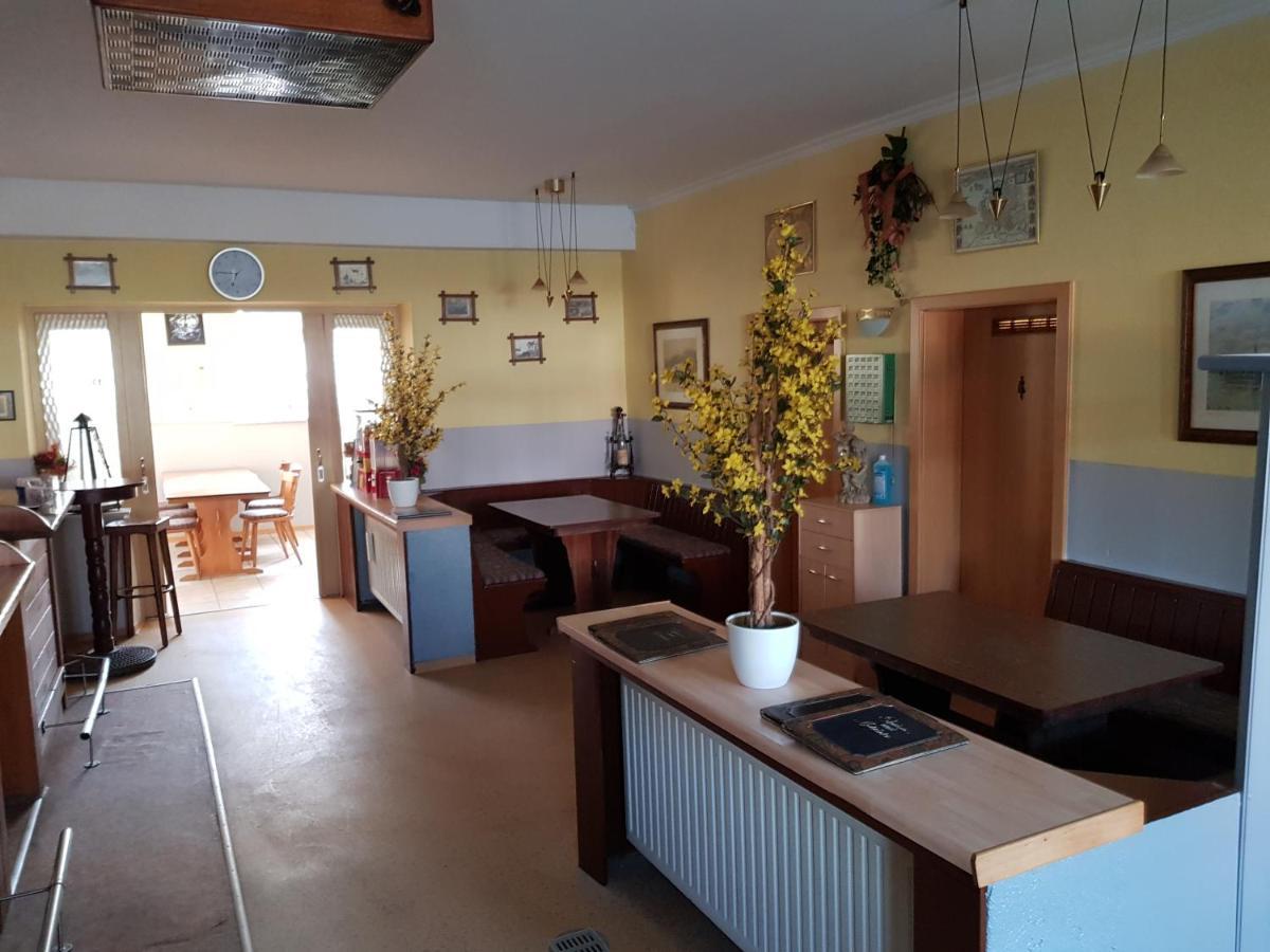 Albergo Restaurante Da Franco 부헨보이렌 외부 사진